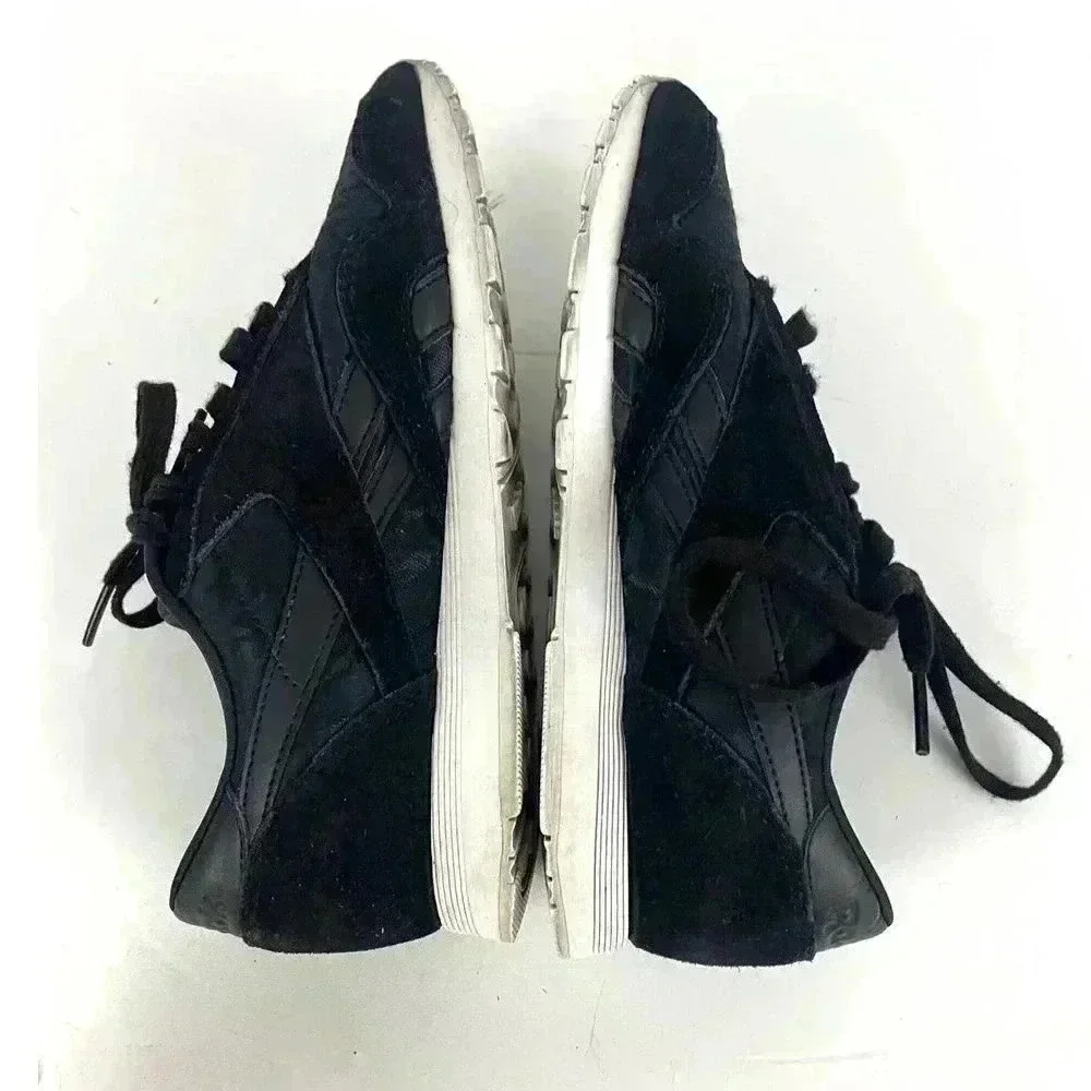 Reebok Black Casual Training Shoes‎ Sz 5.5 Women's Lace Up
